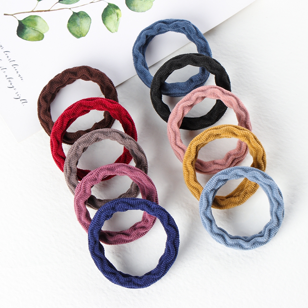 10 buộc tóc dễ thương cho nữ