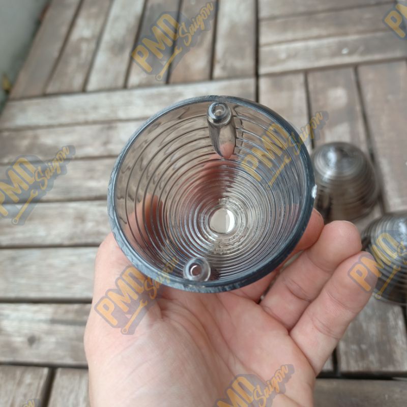 Bộ chụp đèn xi nhan khói và chụp đèn lái cái cub / 67