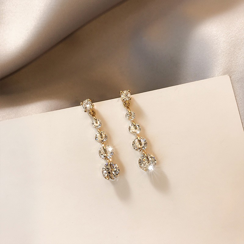 Khuyên Tai Dáng Dài Đính Đá Zircon Phong Cách Thời Trang Hàn Quốc