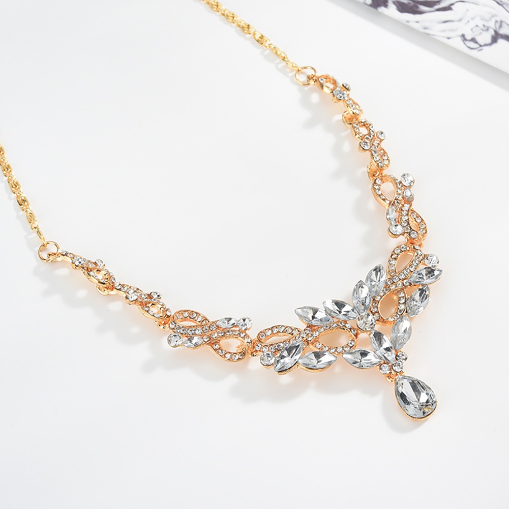 Bộ dây chuyền và đôi bông tai đính đá thời trang cho nữ