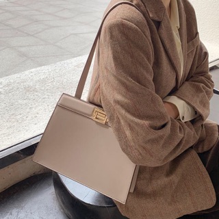 MICOCAH (Có sẵn) Túi đeo vai hình thang nhỏ vuông MÃ HSD368 (2 màu đen nude)