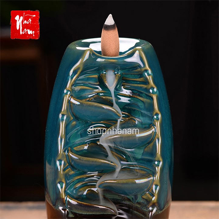 Thác Khói Trầm Hương Chảy Ngược Thác Suối Men Ngọc Gốm Sứ Hình Nón Độc Đáo