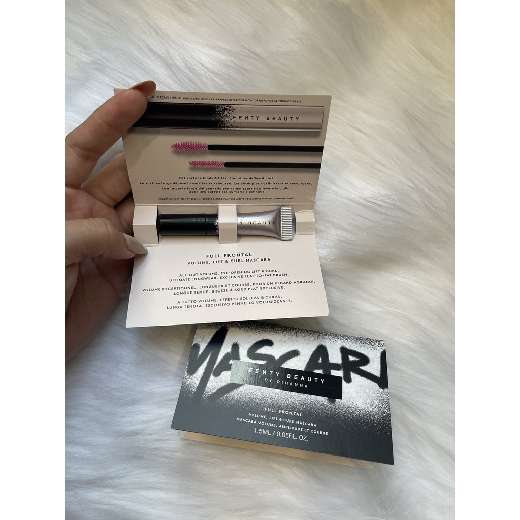 Chuốt Mi Fenty Beauty by Rihanna Full Frontal Volume, Lift & Curl Mascara - 1.5ml