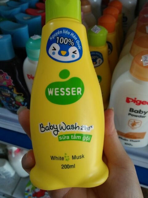 Sữa tắm gội Wesser 100ml, 200ml cho bé.