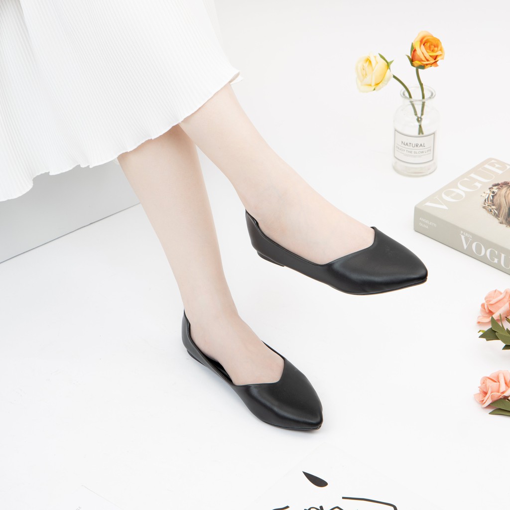 [Mã FATHANG5 giảm 10K đơn 50K] Giày búp bê nữ mũi nhọn đế bệt MWC NUBB- 2170 | BigBuy360 - bigbuy360.vn