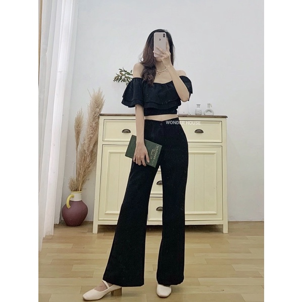 Áo WONDER HOUSE trễ vai croptop 2 tầng - Shy top