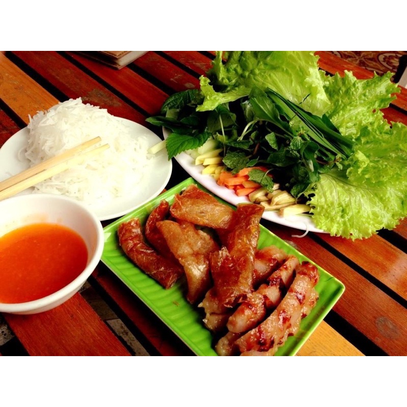 (Giao toàn quốc) Nem Nướng nhà làm được hút chân không đảm bảo chất lượng tuyệt hảo (10 cây nem) | BigBuy360 - bigbuy360.vn