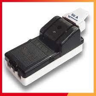 Cầu dao đế sứ 2P  60A 600v Vinakip cực đúc mã: CD2 60Đ