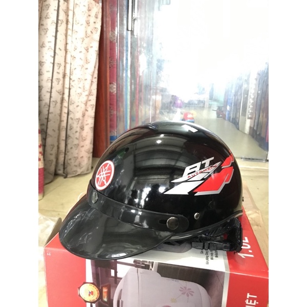 Mũ bảo hiểm Honda, yamaha nửa đầu có kính,có lưỡi