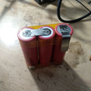 Khối pin li-ion 18650 lg he2