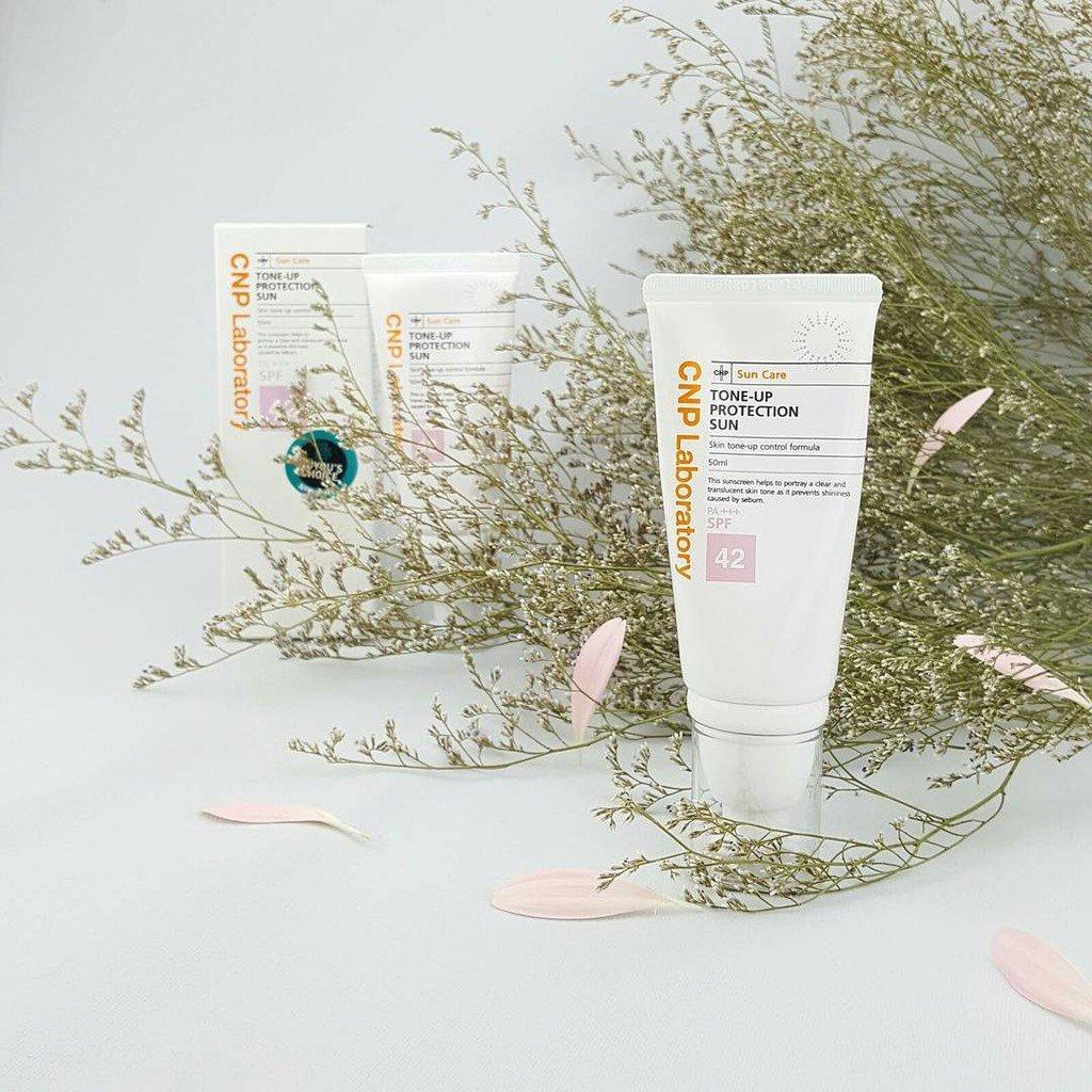 Kem Chống Nắng CNP Tone Up Protection Sun SPF 42+++ Nâng Tông Giup Da Đều Màu