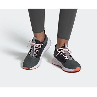 Giầy sneakers Adidas
