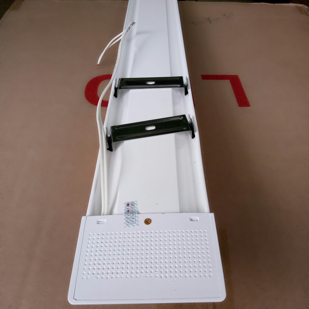 [ELITON] Tuýp LED Bán Nguyệt 1.2m 36w Đổi Màu (Trắng/Vàng/Trung Tính) - Hàng Cao Cấp | BigBuy360 - bigbuy360.vn