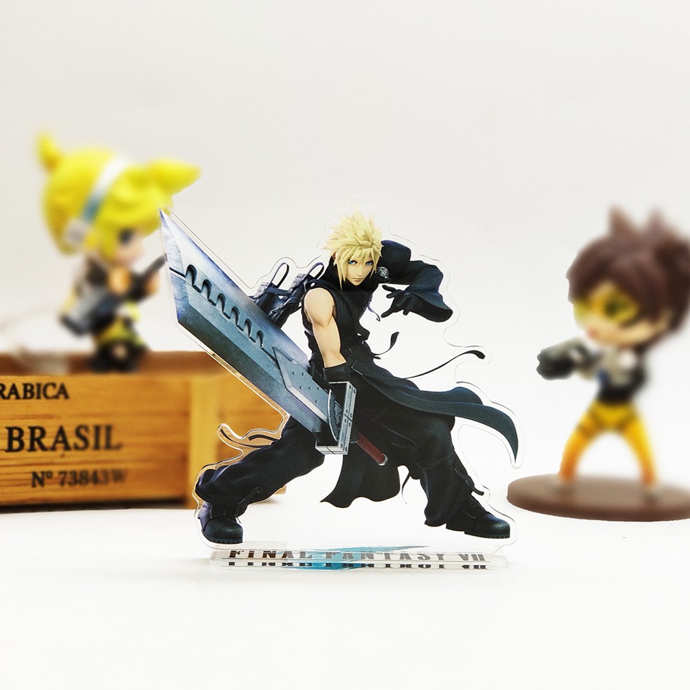 Mô hình nhân vật game Final Fantasy FF VII