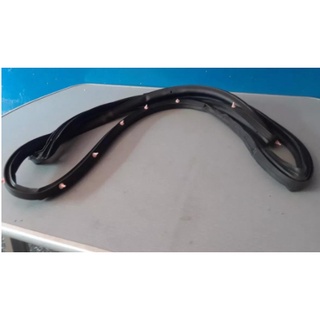 GIOĂNG CÁNH CỬA ALTIS ĐỜI 2002-2007
