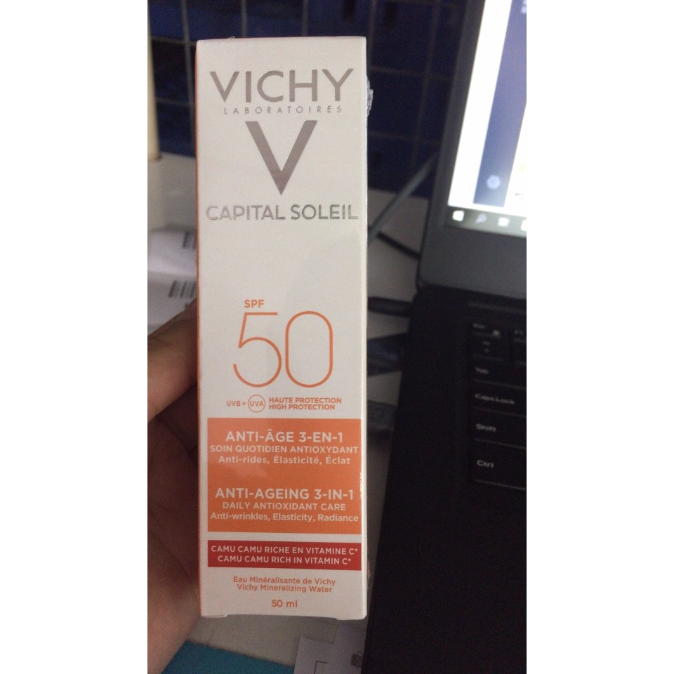 Kem chống nắng Vichy Capital Soleil giúp ngăn ngừa các dấu hiệu lão hóa 3 trong 1 SPF50 50ml