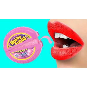 Combo 3 Kẹo Cao Su Hubba Bubba Bubble Rolls Chewing Gum Vị Nho, Dưa Hấu & Dâu Tây Dài 180cm