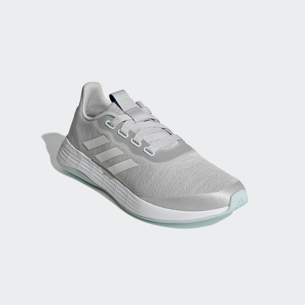 Giày adidas RUNNING Nữ Giày Thể Thao QT Racer Màu xám Q46322