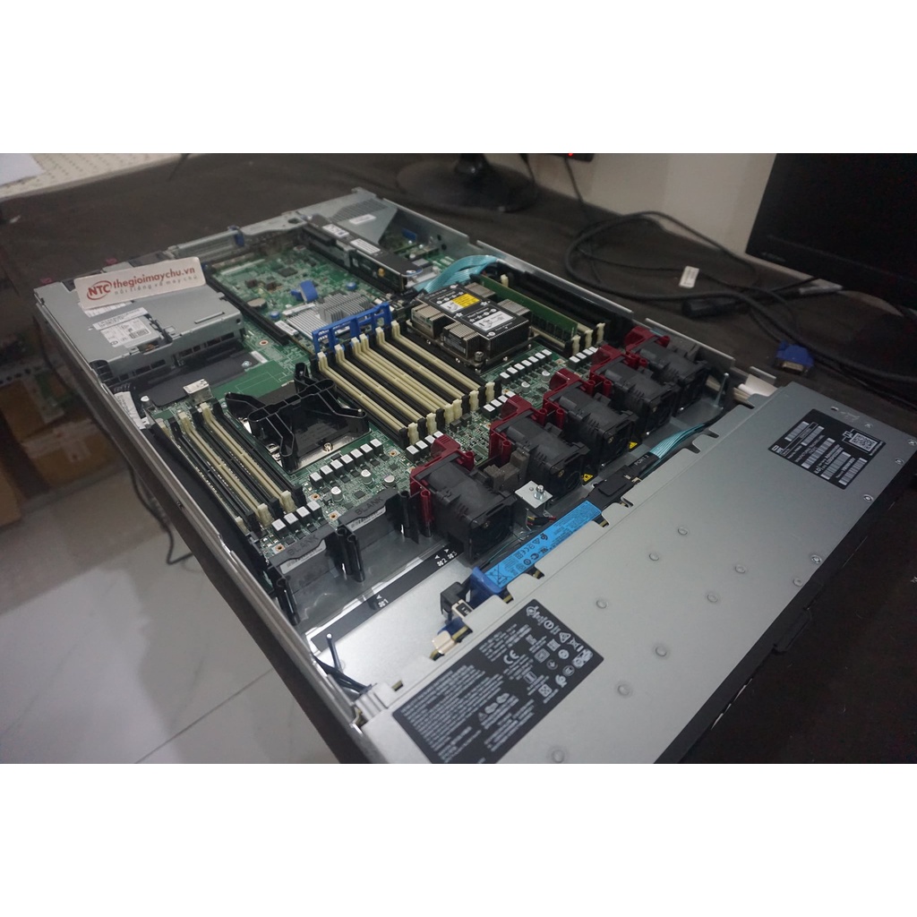 Máy chủ HPE ProLiant DL360 Gen10 - 8SFF | BigBuy360 - bigbuy360.vn