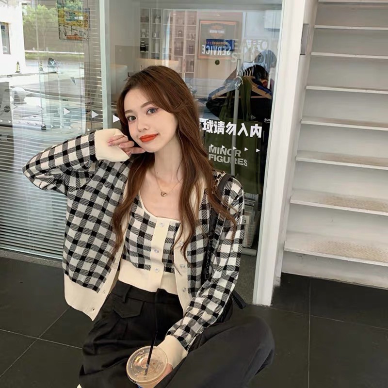 (Video tự quay) Set áo khoác cardigan + áo len 2 dây kẻ caro ulzzang Hàn Quốc