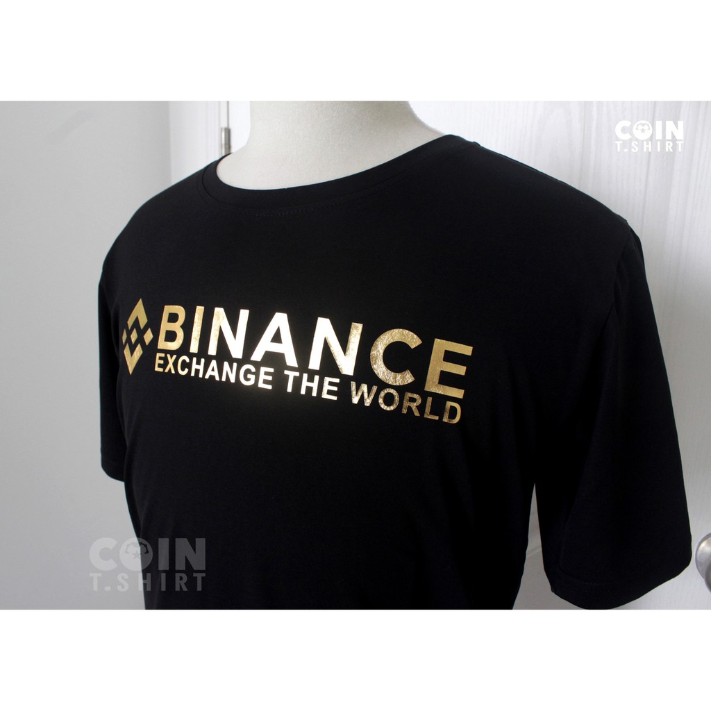 BINANCE màu nhũ vàng., Bitcoin