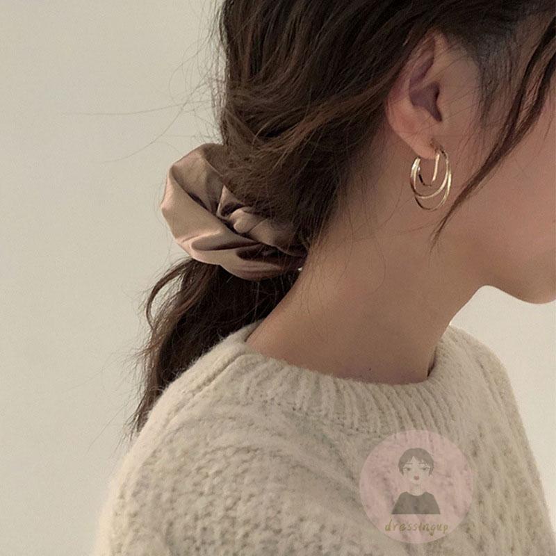 Bông Tai Hình Chữ C Bằng Kim Loại Màu Sắc Đơn Giản Cho Nữ