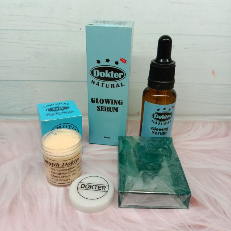 Bộ sản phẩm của DR CREAM Bộ đồ bơi màu xanh dương SERUM DR Xanh dương) | BigBuy360 - bigbuy360.vn