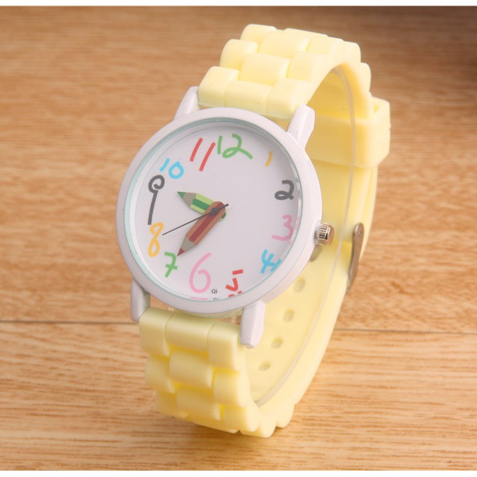 Đồng hồ thời trang nữ AKM03 mặt số dể dàng xem giờ, dây silicon mềm đeo êm tay, phù hợp độ tuổi 6 - 20 | BigBuy360 - bigbuy360.vn