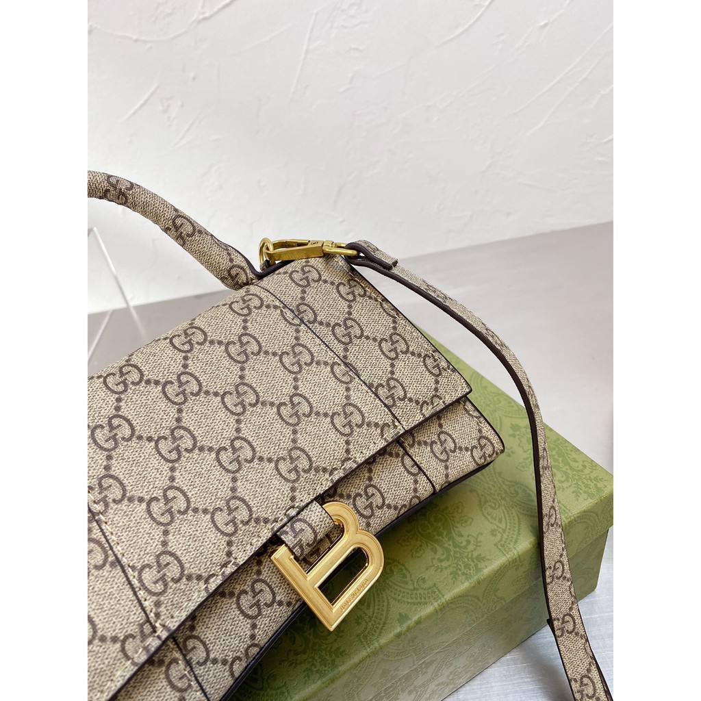 GUCCI & BALENCIAGA HOẠ TIẾT 2021