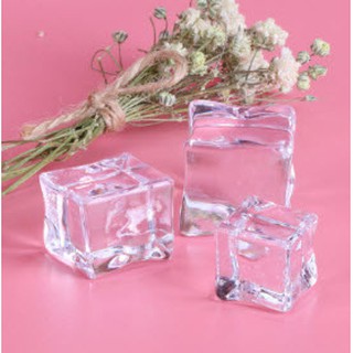 Charm đá viên to đá nhựa trang trí chụp ảnh 2 cmx2 cm