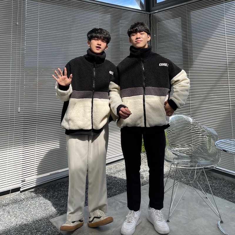 FLEEC JACKET - Áo khoác lông phối màu