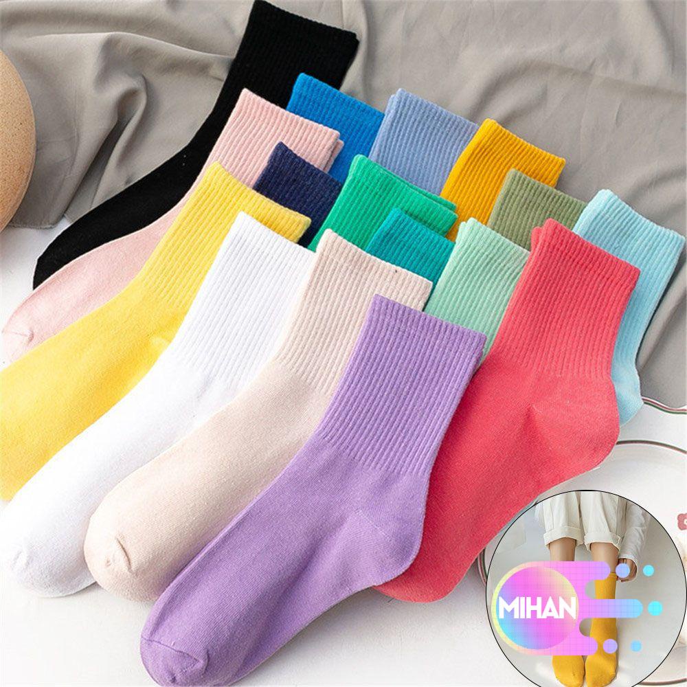 Đôi vớ thể thao thoáng khí nhiều màu sắc thời trang sành điệu cho nữ