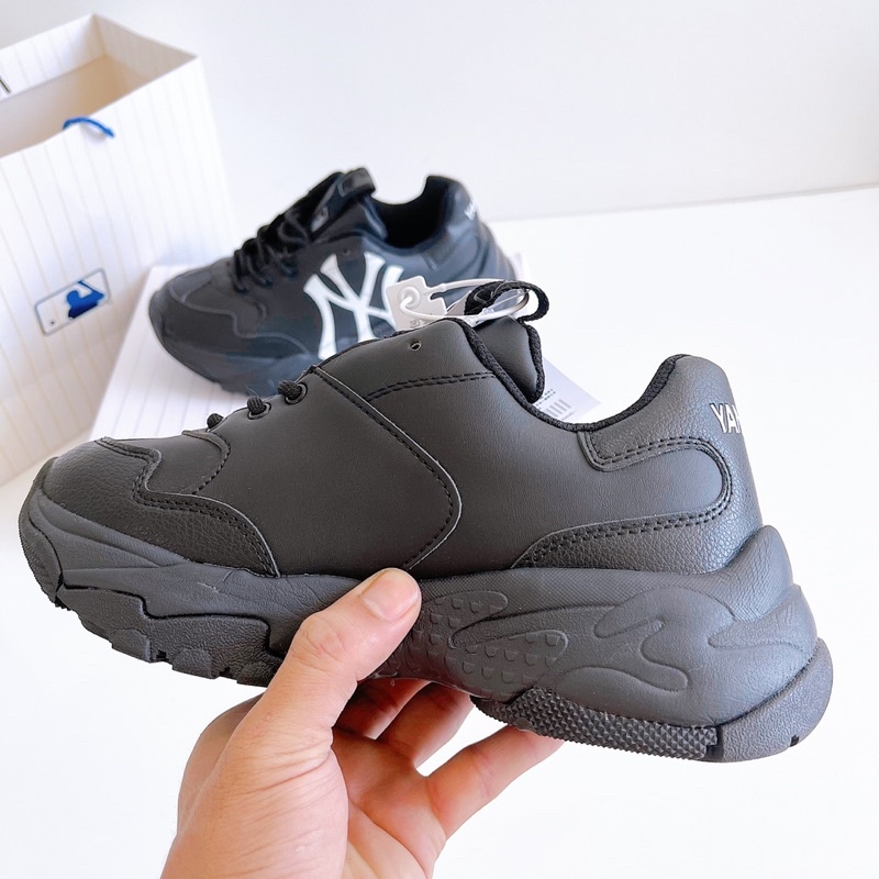 [Bản logo in 3D] Giày sneaker 𝗠𝗟𝗕 Tăng chiều cao 5cm - Bản Màu Đen Logo Ny trắng