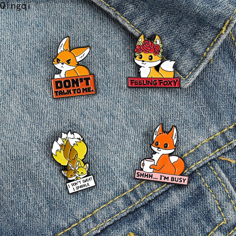 Ghim cài áo Miss Zoe tráng mèn hình chú cáo hoạt hình vui nhộn