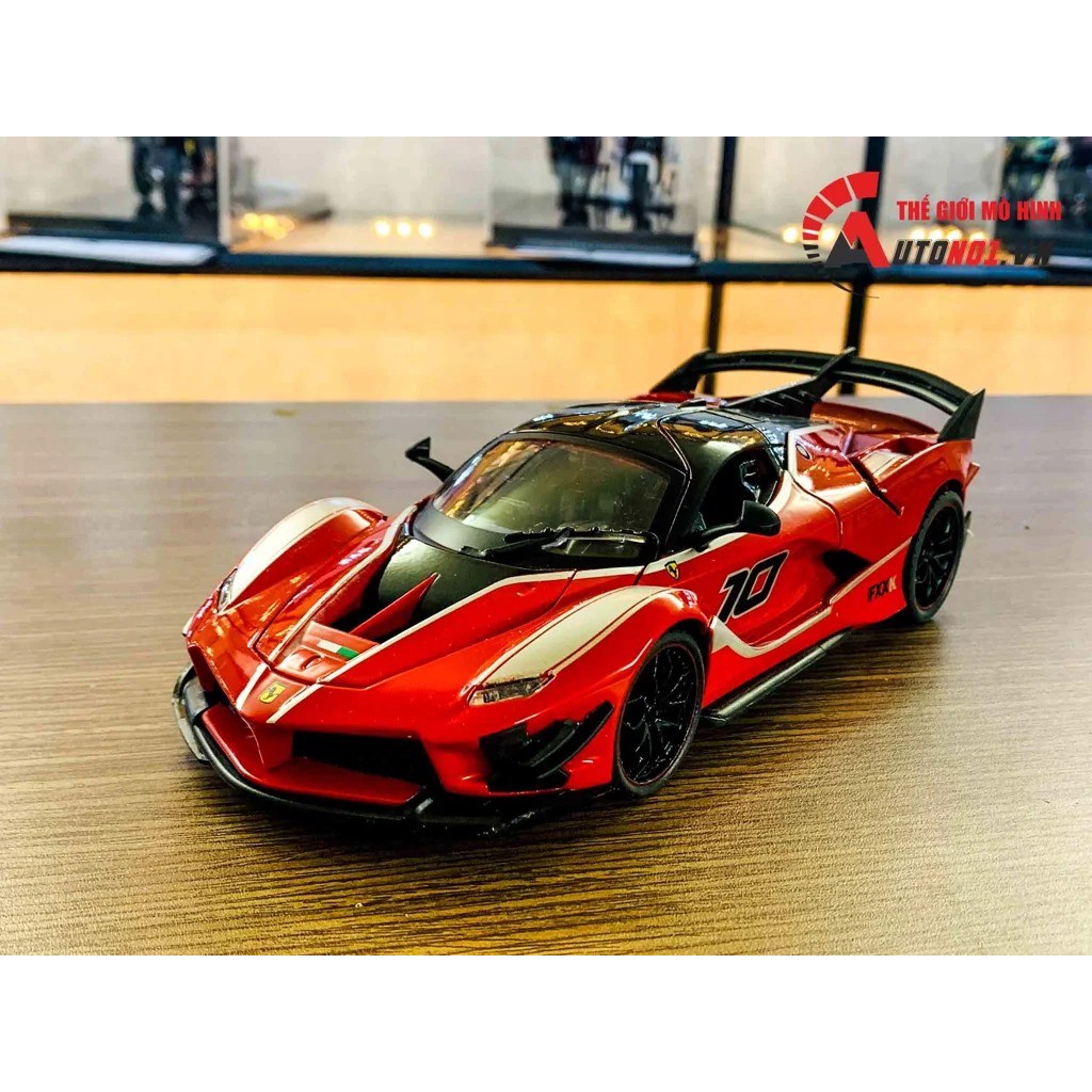 MÔ HÌNH XE FERRARI FXX K NO.10 1:24 HENGTENG MODEL 7426