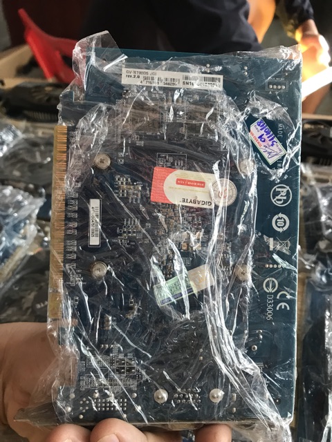 [Mã ELCLJUN giảm 7% đơn 500K] [ Free ship] Card màn hình Giga , Galax Gt730 D5 2gb. Chơi game PUPG, LOL, FIFA.... | BigBuy360 - bigbuy360.vn