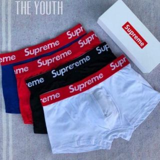 Quần lót nam supreme