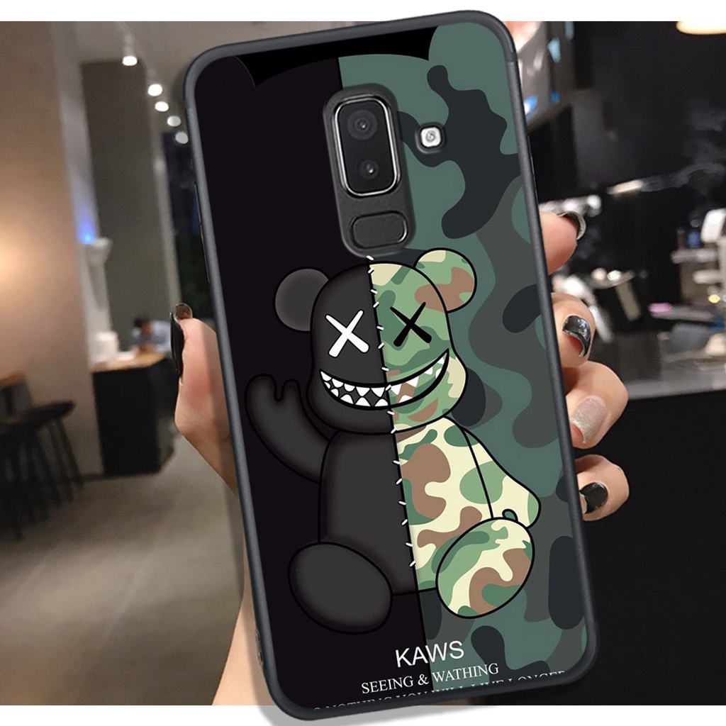 [HOT]ỐP SAMSUNG J8 - J6 PLUS - A6 PLUS - A8 PLUS , In Hình Gấu Robot họa tiết L-V màu sắc cực đẹp.