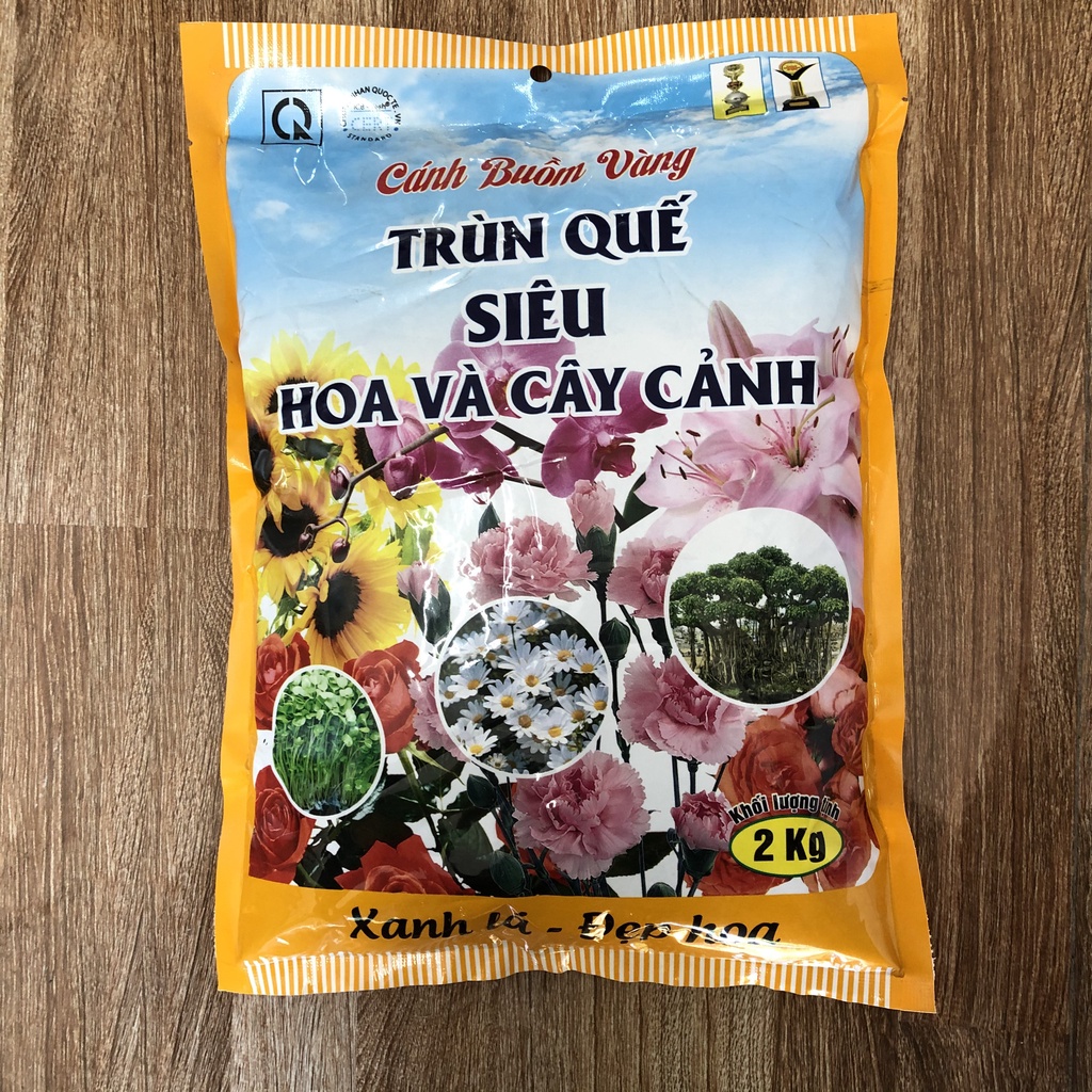 Phân trùn quế Cánh Buồm Vàng 2kg, Giúp xanh lá, đẹp hoa, tạo mùn, giữ ẩm, cải tạo đất, thúc bật mầm hoa, kích thích chồi