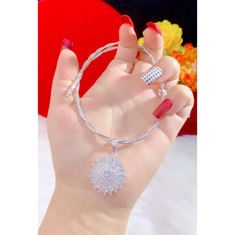 Dây chuyền bính và mặt đính đá trắng hình tròn mạ bạch kim