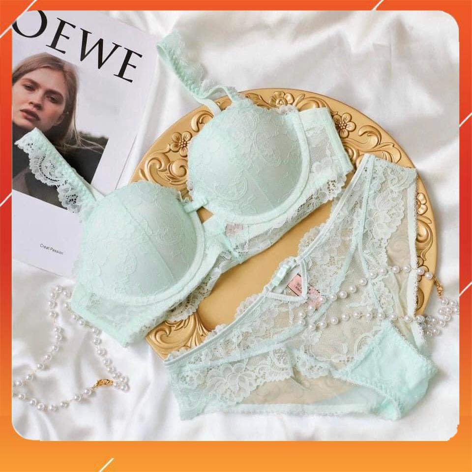 Set bộ đồ lót nữ AG cao cấp áo có gọng cup ngang, chất liệu ren họa tiết hoa thêu, có đệm mút. Mã B16860