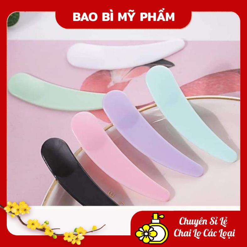 Muỗng múc kem, lấy mỹ phẩm