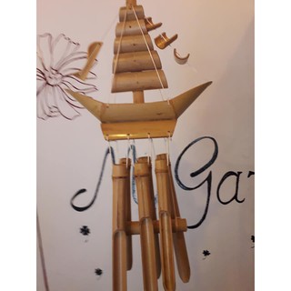 Chuông gió thuyền tre nhỏ