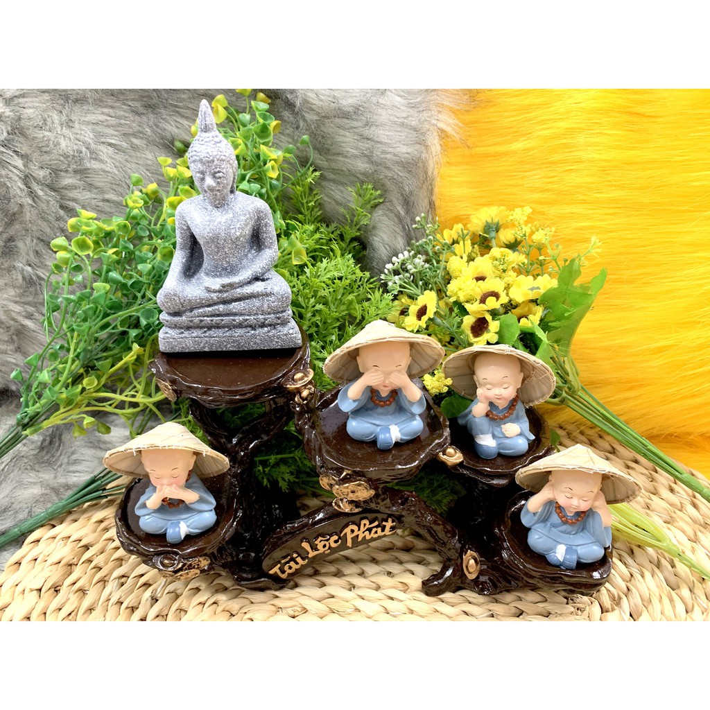 Tượng Phật và các chú tiểu tứ không nón lá tọa đế Tài Lộc Phát
