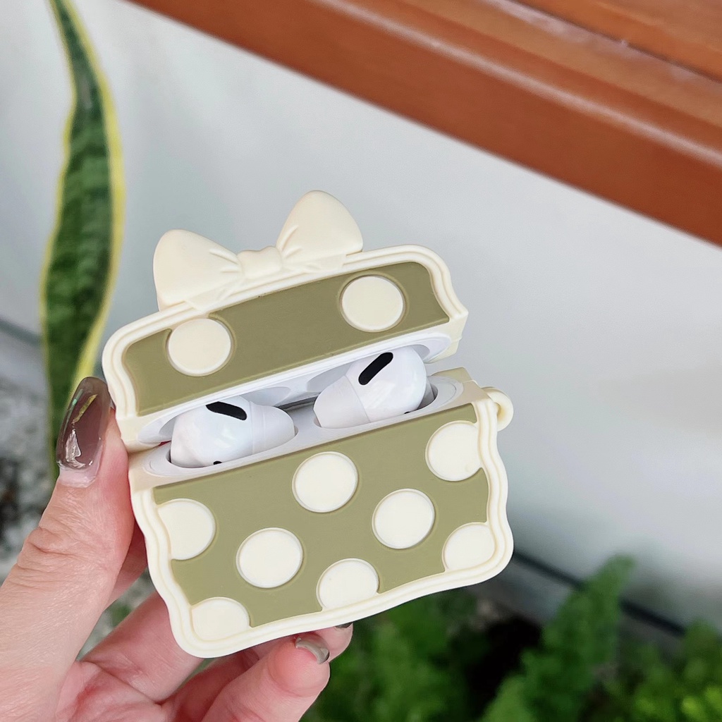 Vỏ Bảo Vệ Hộp Sạc Tai Nghe airpods Pro 1 / 2 / 3 Bằng Silicon Họa Tiết Chấm Bi Màu Xanh matcha Hoạt Hình Dễ Thương