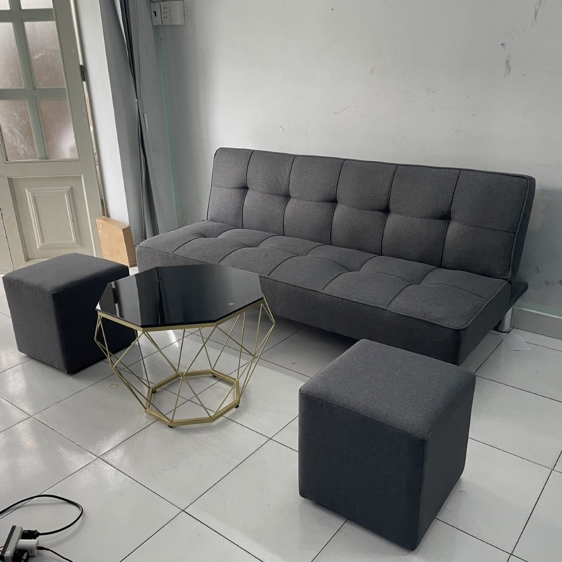 Nguyên bộ bàn ghế Sofa Bed Phòng Khách Màu Xám có bàn Kim Cương Đen mặt kiếng cường lực