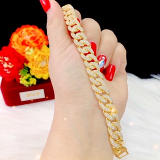 Lắc tay nữ cao cấp dát vàng 18k đính xoàn cực đẹp