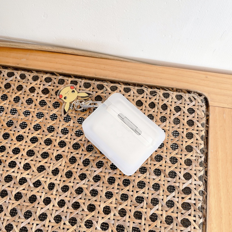 Vỏ Bảo Vệ Hộp Sạc Tai Nghe Apple AirPods 1 2 3 Pro Hình Pikachu Dễ Thương