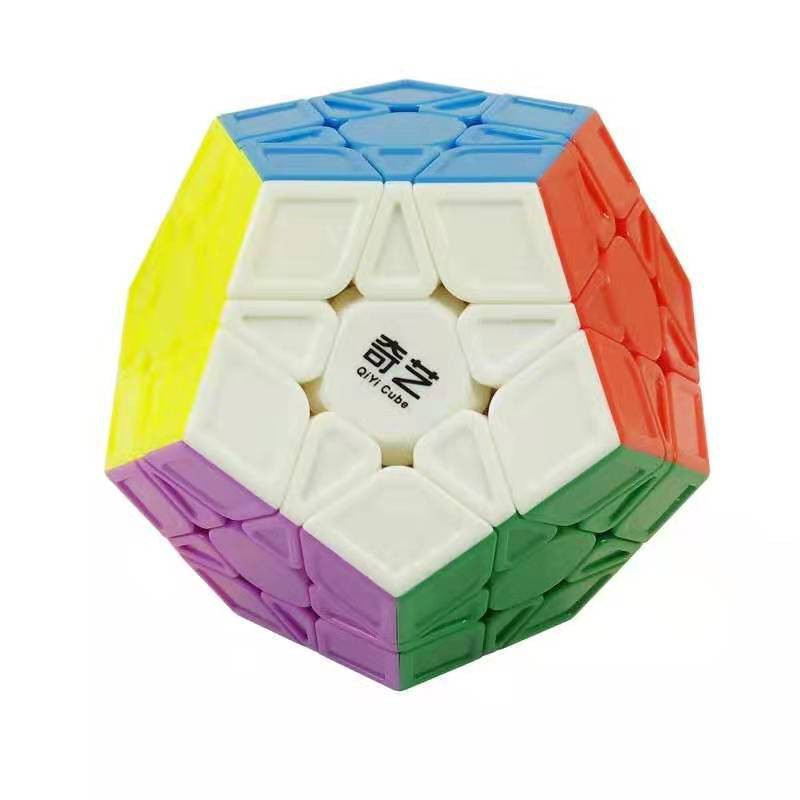 hird-order Rubik's Cube, cho cảm giác mượt mà và có hình dạ