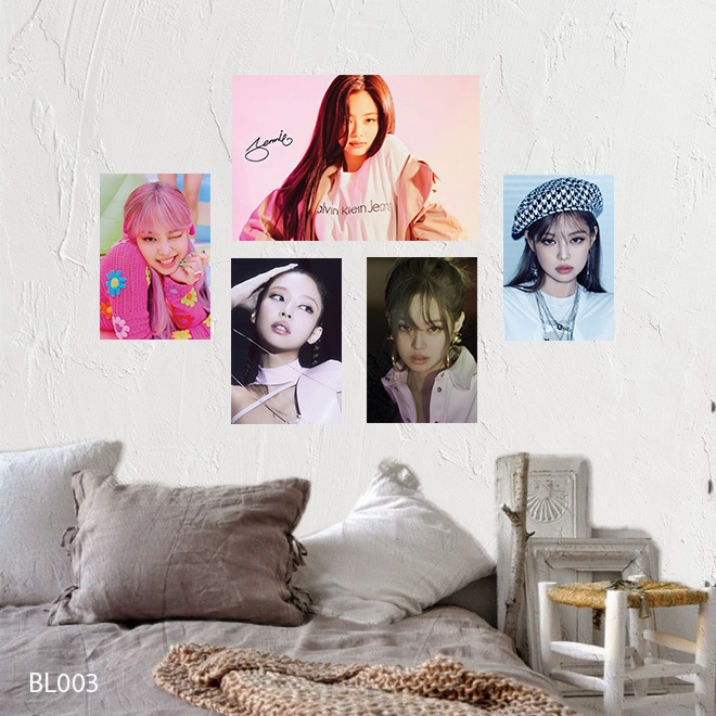 Poster BLACKPINK Kèm Chữ Ký decal dán tường - Card BLACKPINK dán tường - Sẵn keo - Trang trí phòng